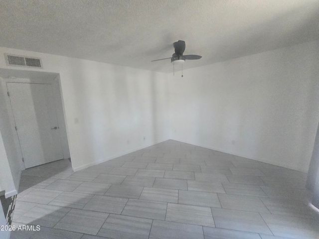1284 W TULSA Street, Chandler, AZ 85224