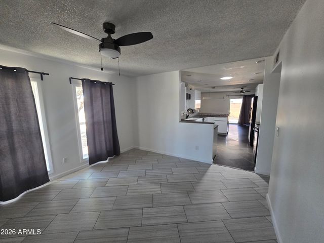 1284 W TULSA Street, Chandler, AZ 85224