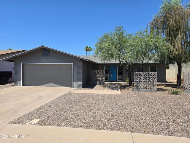 1284 W TULSA Street, Chandler, AZ 85224