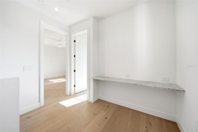 15 E HAZEL STREET, Orlando, FL 32804