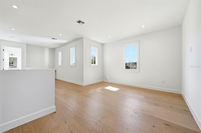 15 E HAZEL STREET, Orlando, FL 32804