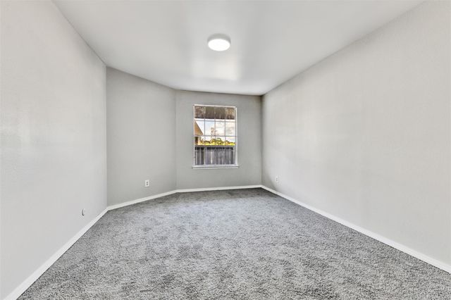 8787 Brae Acres Road 602, Houston, TX 77074