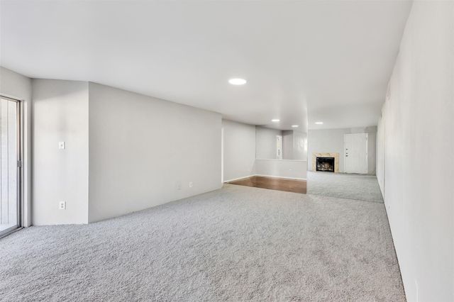 8787 Brae Acres Road 602, Houston, TX 77074