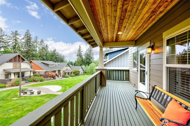 1720 NE Nutkana Way, Poulsbo, WA 98370
