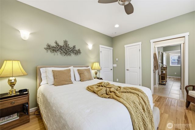 1720 NE Nutkana Way, Poulsbo, WA 98370
