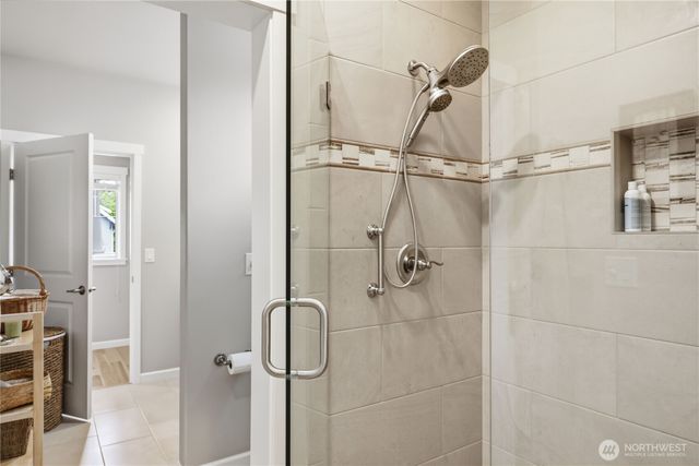 1720 NE Nutkana Way, Poulsbo, WA 98370