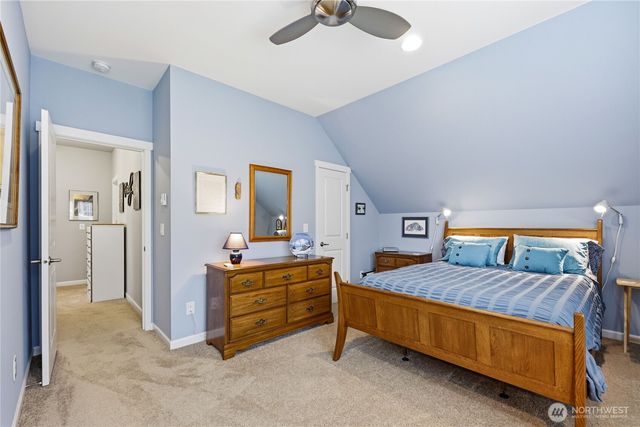 1720 NE Nutkana Way, Poulsbo, WA 98370