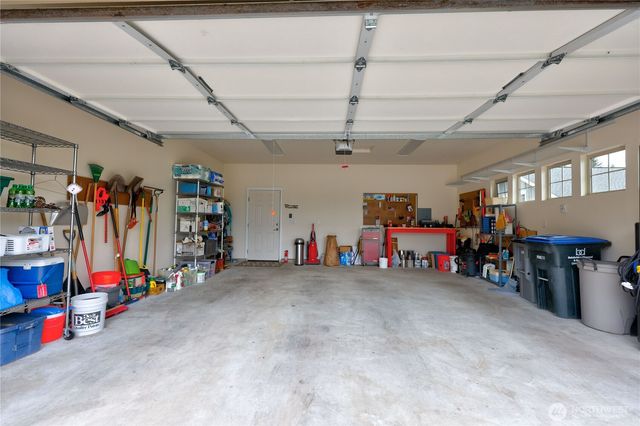 1720 NE Nutkana Way, Poulsbo, WA 98370