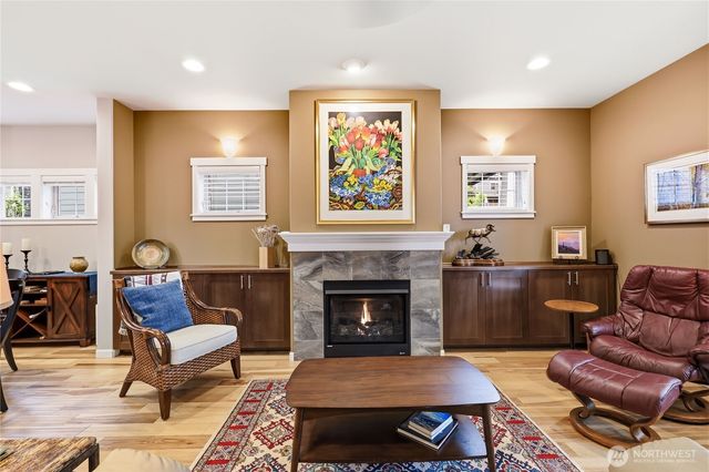 1720 NE Nutkana Way, Poulsbo, WA 98370