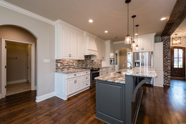 11108 Garrison Road, Little Rock, AR 72223