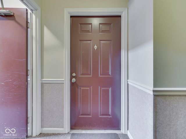 5003 Amber Creek Place 101, Indianapolis, IN 46237