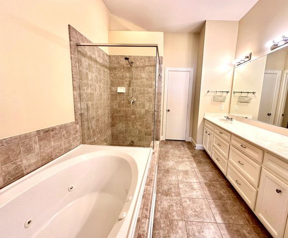 2710 Hullsmith Drive 1203, Houston, TX 77063