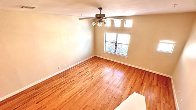 2710 Hullsmith Drive 1203, Houston, TX 77063