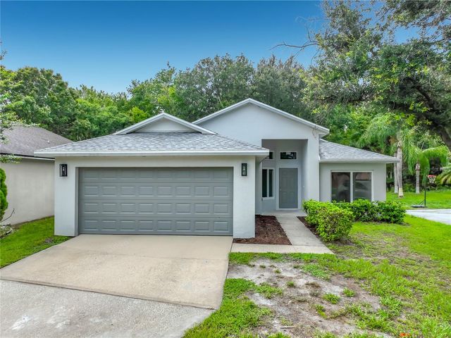 11148 PINEWOOD COVE LANE, Orlando, FL 32817