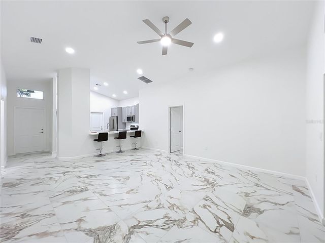 11148 PINEWOOD COVE LANE, Orlando, FL 32817
