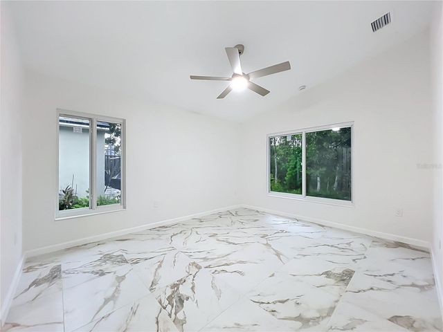11148 PINEWOOD COVE LANE, Orlando, FL 32817