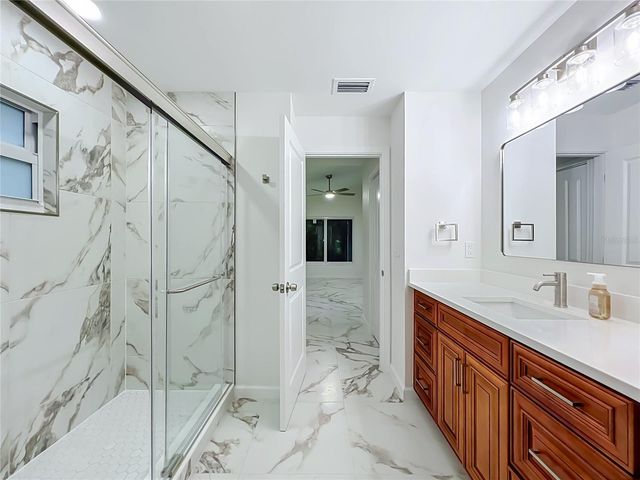 11148 PINEWOOD COVE LANE, Orlando, FL 32817