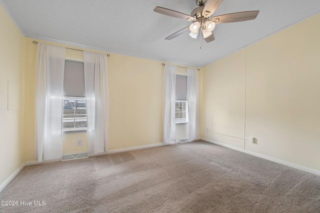 335 Laughing Gull Court SW, Shallotte, NC 28470