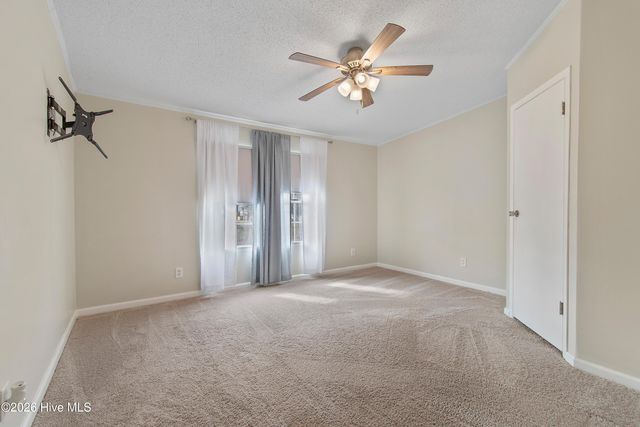 335 Laughing Gull Court SW, Shallotte, NC 28470