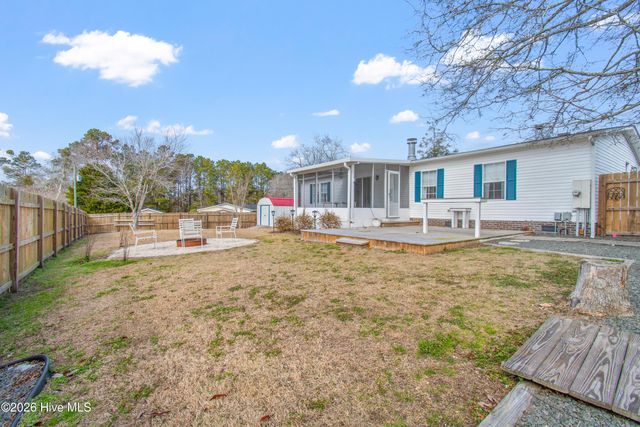 335 Laughing Gull Court SW, Shallotte, NC 28470