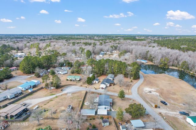 335 Laughing Gull Court SW, Shallotte, NC 28470