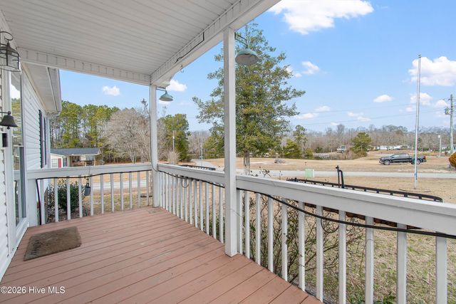 335 Laughing Gull Court SW, Shallotte, NC 28470