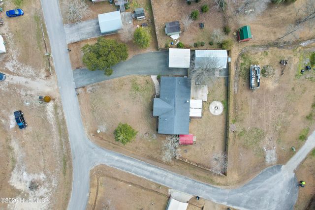 335 Laughing Gull Court SW, Shallotte, NC 28470