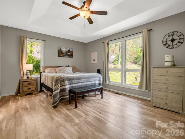 1424 Wolfpen Road, Old Fort, NC 28762