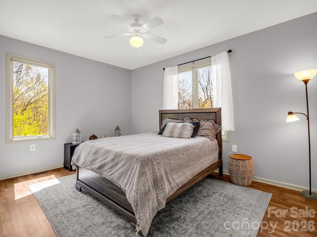 1424 Wolfpen Road, Old Fort, NC 28762