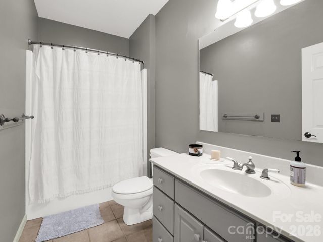 1424 Wolfpen Road, Old Fort, NC 28762