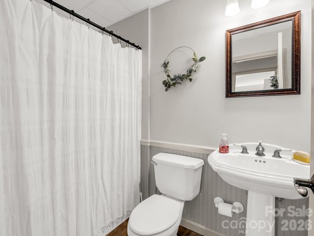 1424 Wolfpen Road, Old Fort, NC 28762