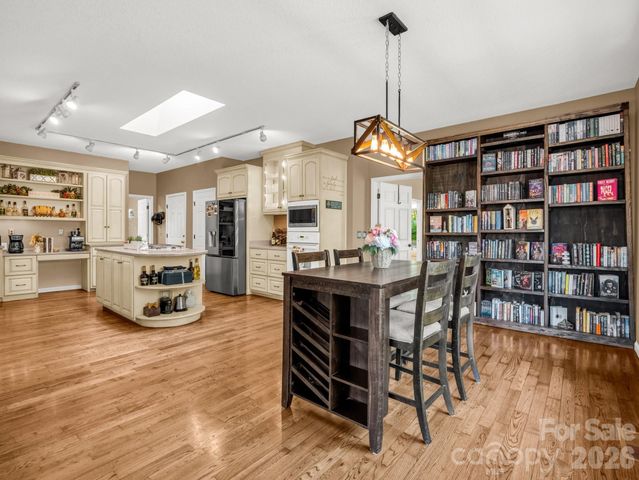 1424 Wolfpen Road, Old Fort, NC 28762