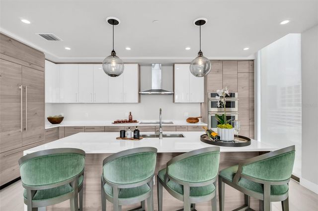 301 1ST STREET S 903, St Petersburg, FL 33701