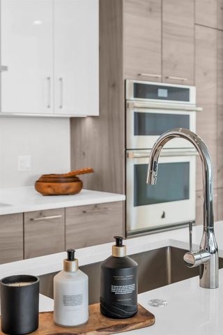 301 1ST STREET S 903, St Petersburg, FL 33701