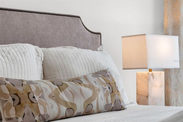 301 1ST STREET S 903, St Petersburg, FL 33701