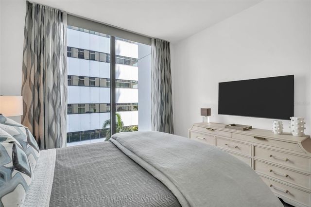 301 1ST STREET S 903, St Petersburg, FL 33701