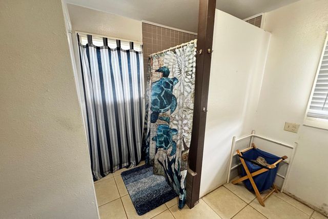 1320 Lanai Ave, Lanai City, HI 96763