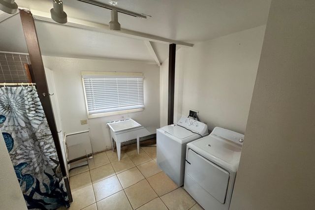 1320 Lanai Ave, Lanai City, HI 96763