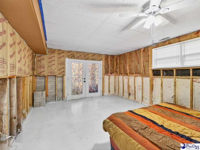 305 Wells St., Darlington, SC 29532