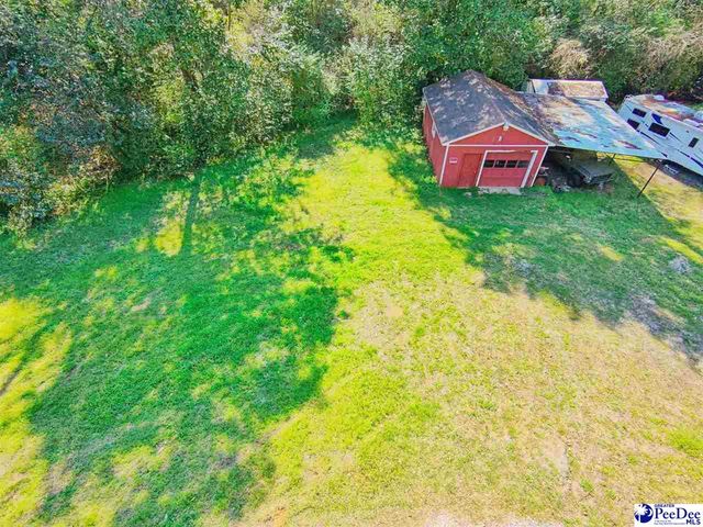 305 Wells St., Darlington, SC 29532
