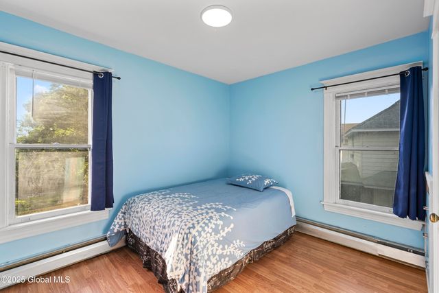 1057 Lexington Avenue, Schenectady, NY 12302