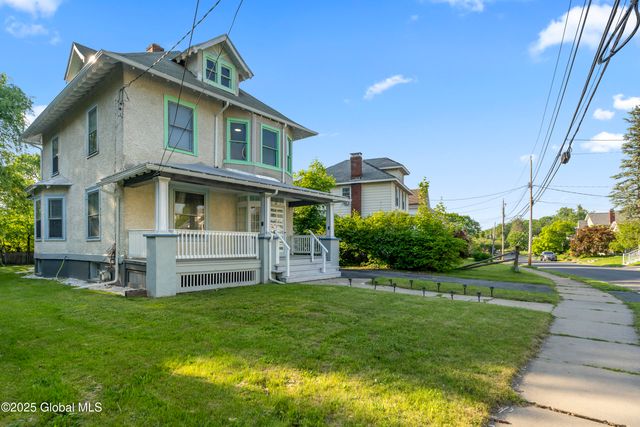 1057 Lexington Avenue, Schenectady, NY 12302
