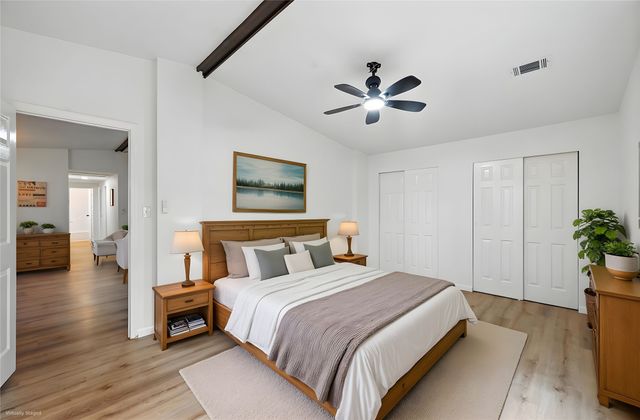 6 Covey Run Circle, Waxahachie, TX 75165