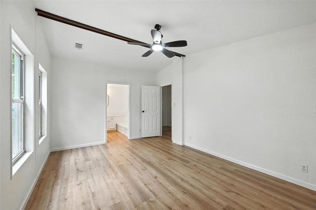 6 Covey Run Circle, Waxahachie, TX 75165