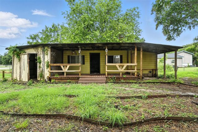 6 Covey Run Circle, Waxahachie, TX 75165