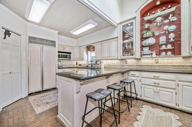 2419 S HUGHES Street, Amarillo, TX 79109