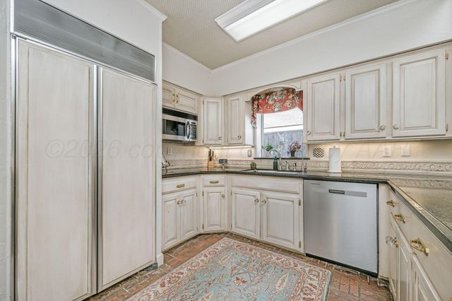 2419 S HUGHES Street, Amarillo, TX 79109