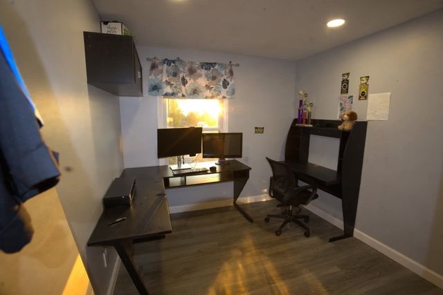 200 Lynn Rd, Brockton, MA 02302