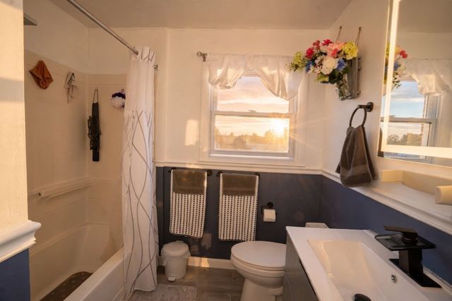 200 Lynn Rd, Brockton, MA 02302