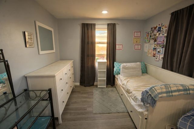 200 Lynn Rd, Brockton, MA 02302
